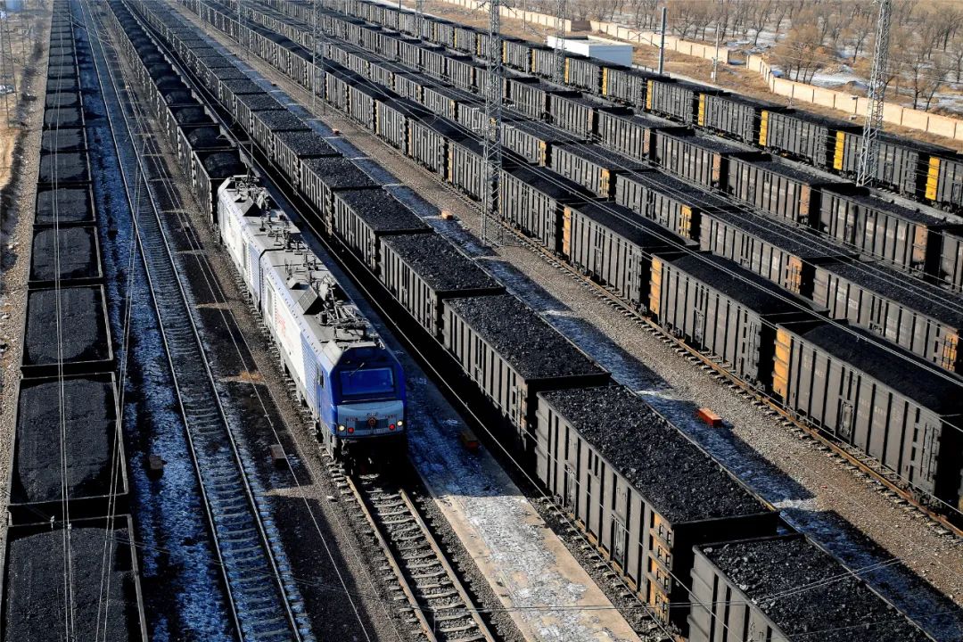 做好疫情防控科学安排运力,太铁圆满完成客货运输各项任务