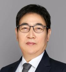 唐晔 晔问仁医」 顾军,海军军医大学长海医院皮肤科主任医师,教授