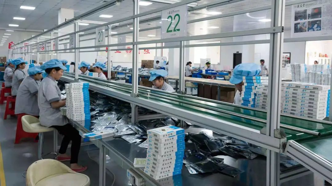 湖北蕲艾堂科技有限公司艾灸贴剂生产车间荣获全国三八红旗集体称号!