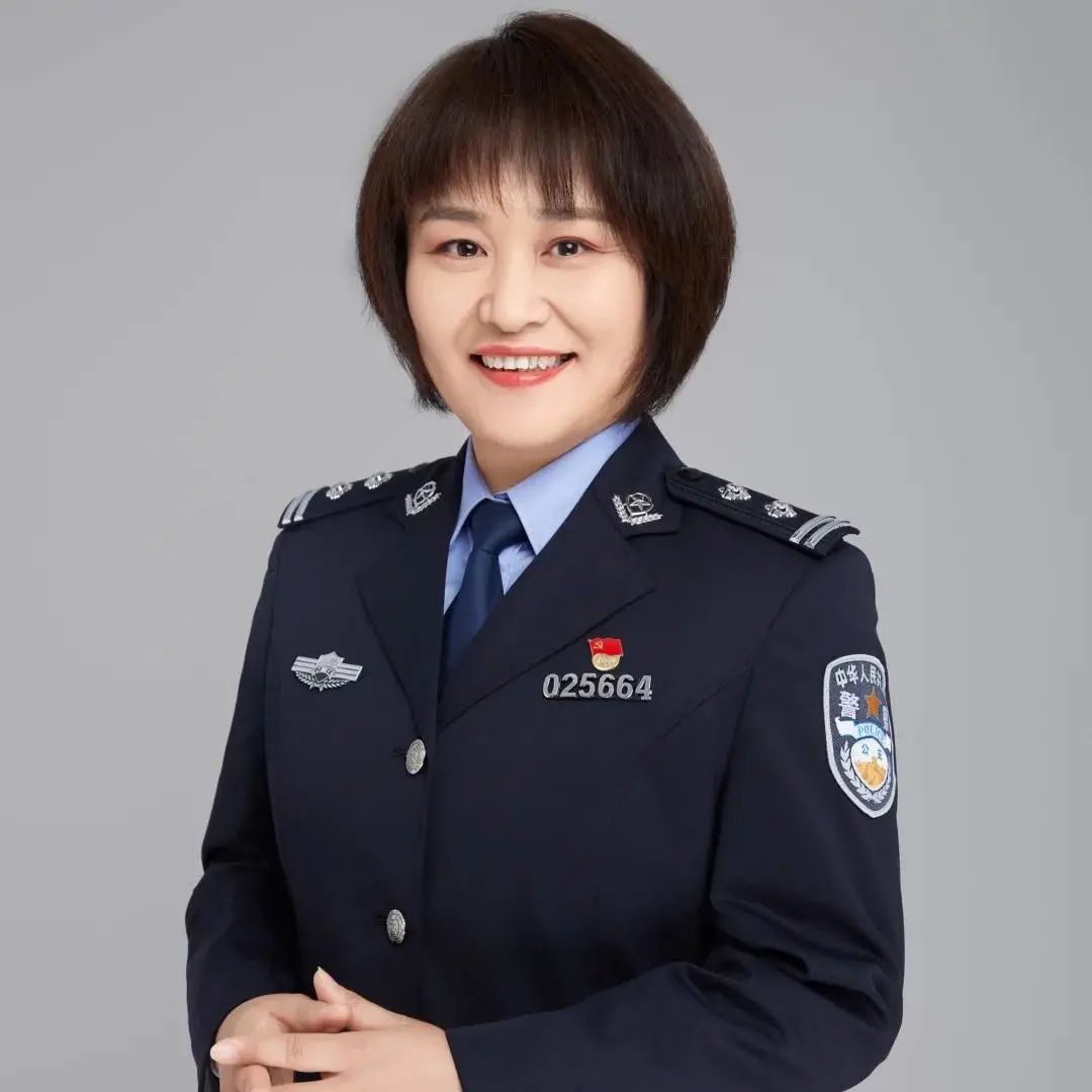长宁这位女警扎根基层23年用智慧守护社区平安