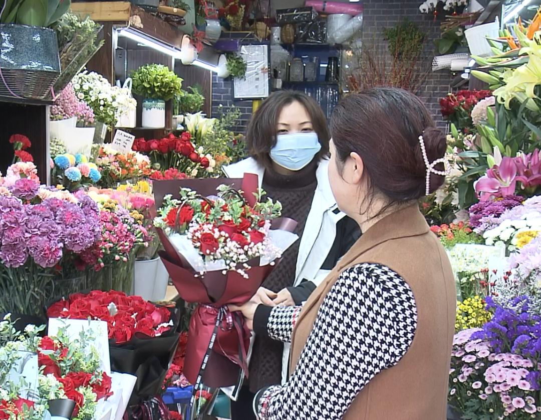 "宁宁"探店发现:长宁这类鲜花今天特受欢迎!