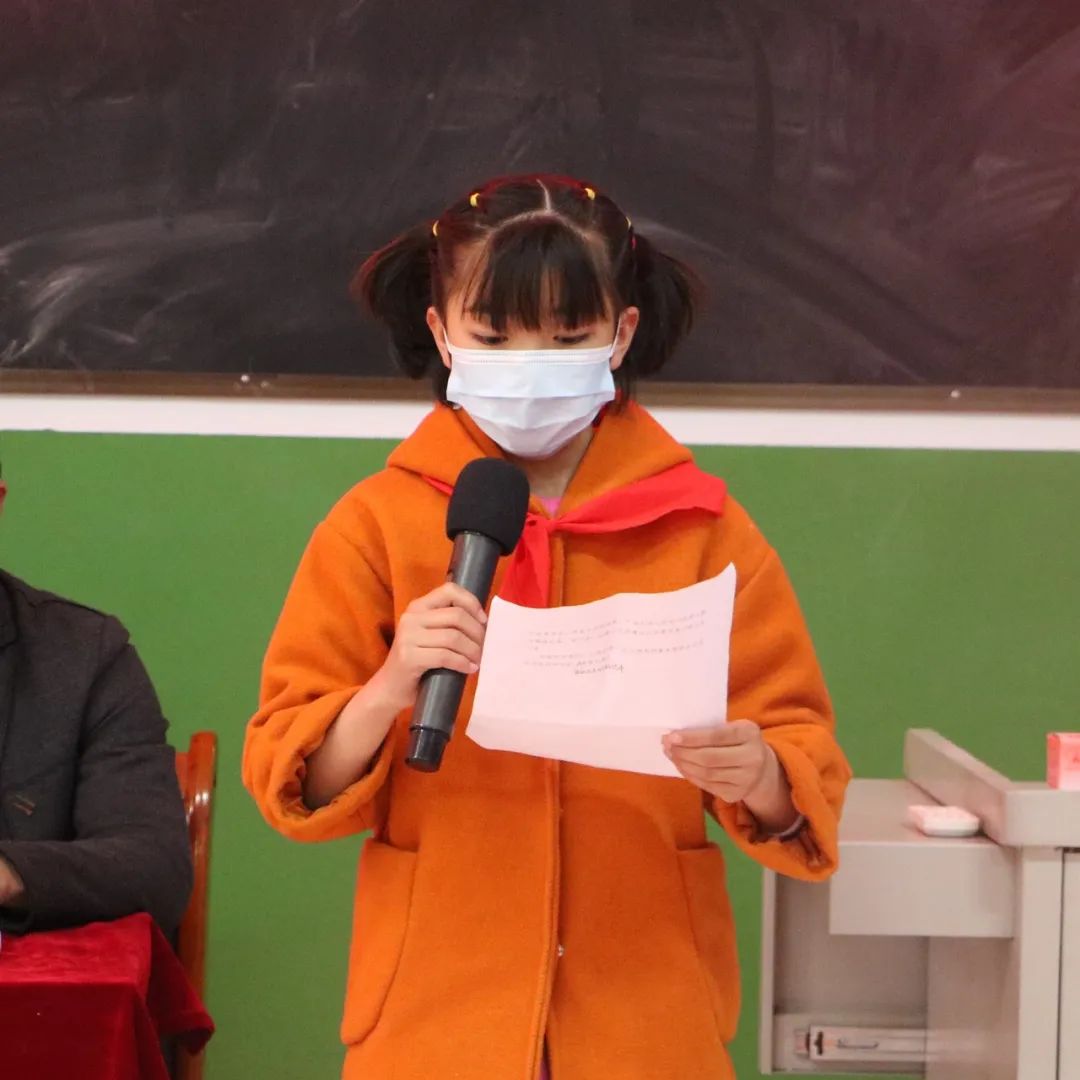 谆谆嘱托寄厚望活动最后,团州委书记丁凤山同志代表团州委,州总工会
