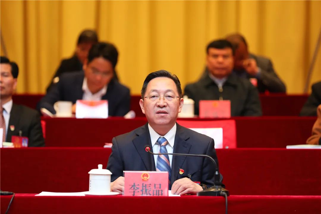 韦猛当选忻城县人民政府县长