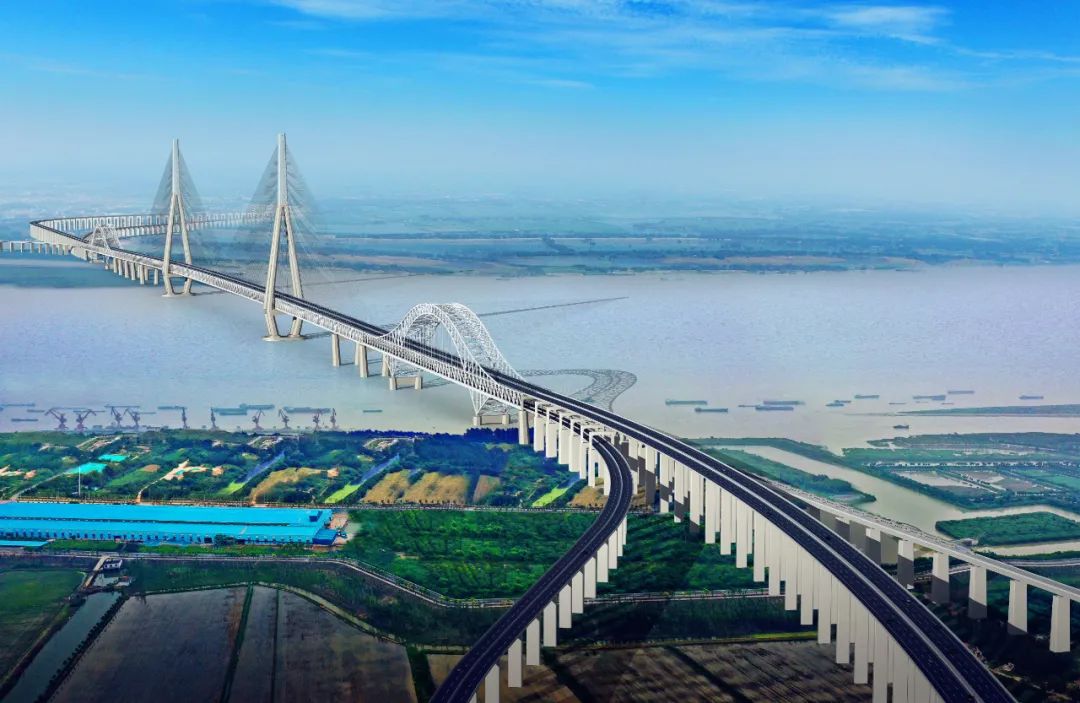 常泰长江大桥是长江上首座集高速公路,城际铁路,一级公路三位一体的