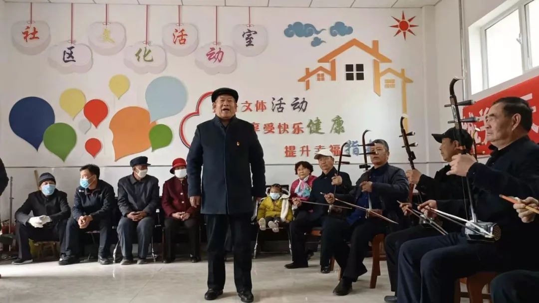 金定国:我用小曲颂党恩