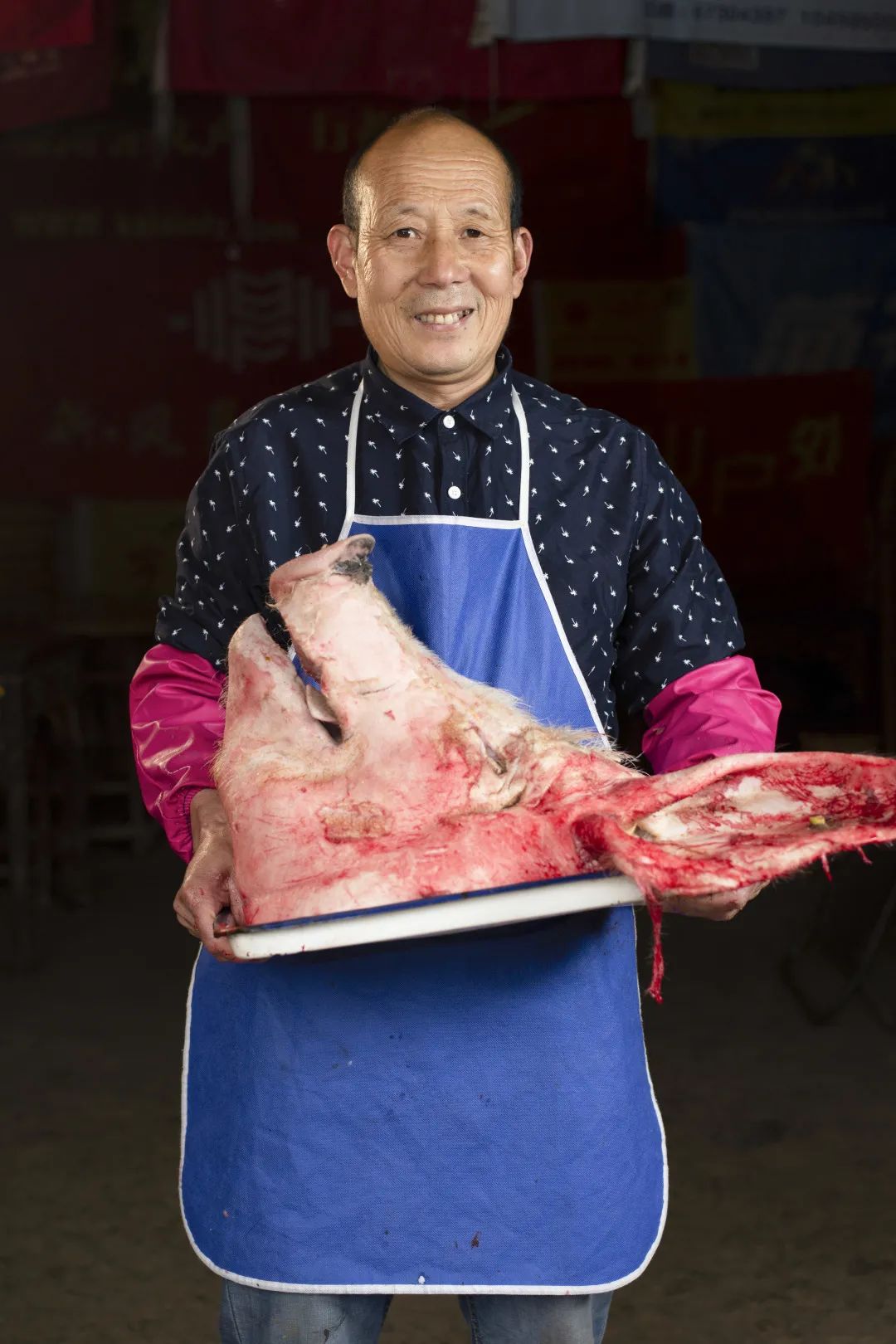 访谈周伟平百姓村庄驻地摄影展