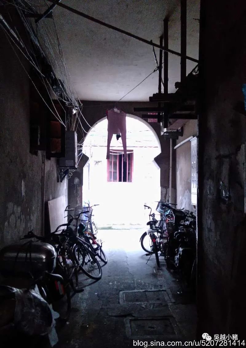 沪语悦读新昌路三德里