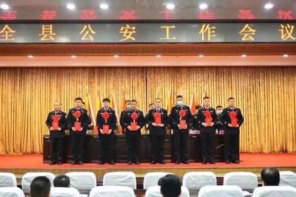 汪东禹要求,要锚定目标,真抓实干,全力推动乾安公安高质量发展.