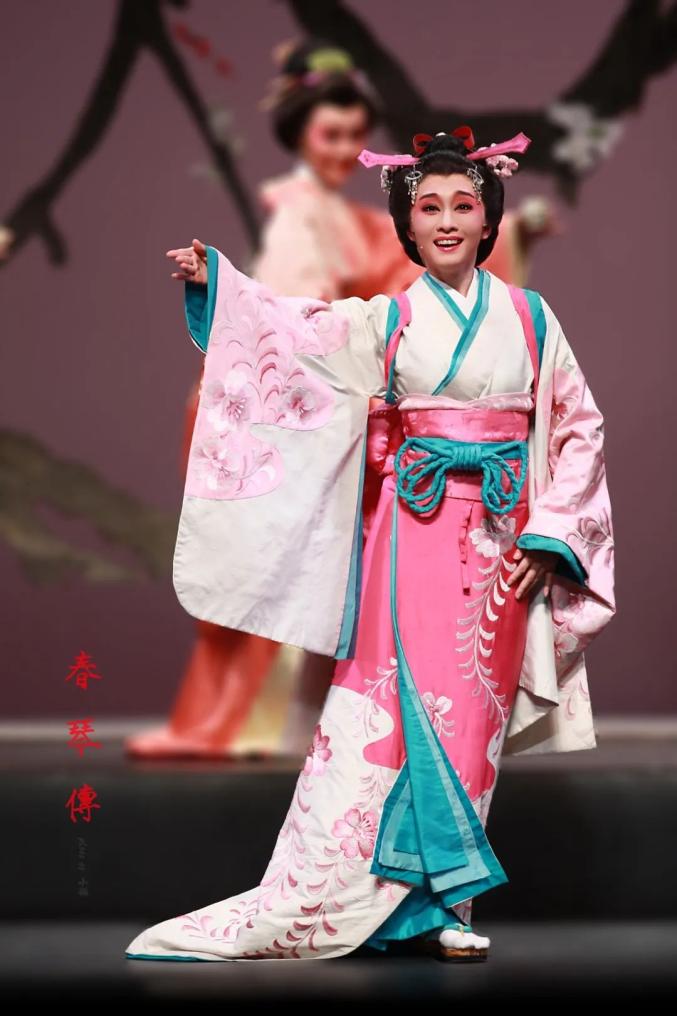 人物风采章益清一位多味花旦的变身记