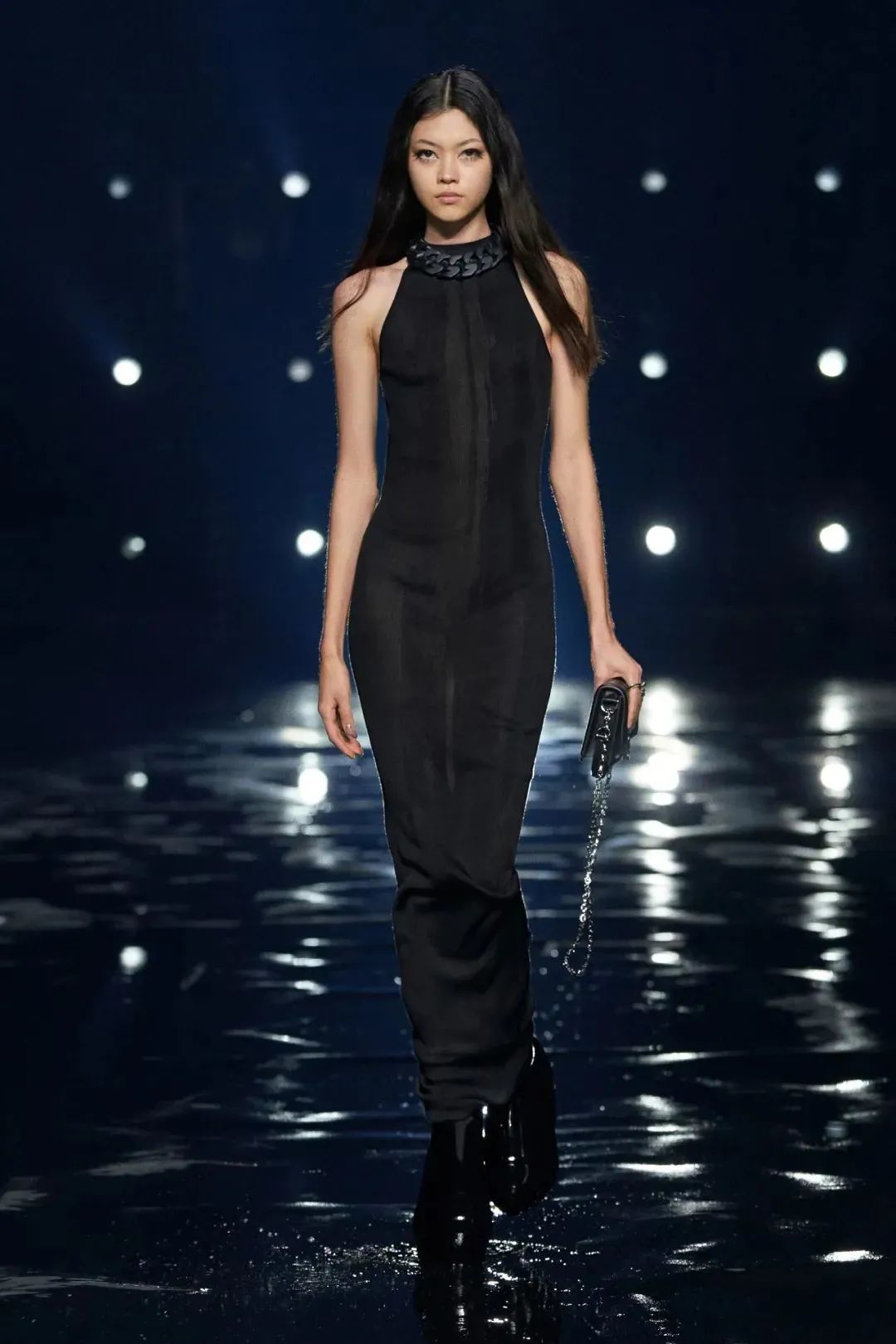 左图,右图:givenchy 2021 fall winter ready-to-wear