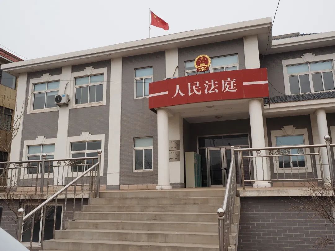 一庭一特色李官法庭绘出北大门担当底色