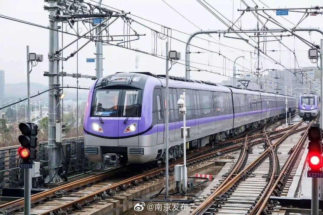 轨道交通建设的几大"减速器"▽(滑动查看全部)在建的5号线三山街站,因