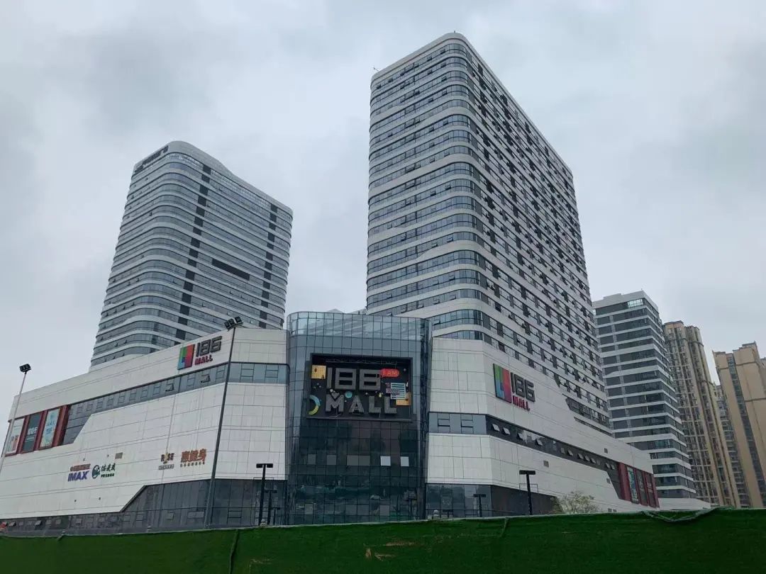 源滩·麒麟荟位于成华区华林一路158号,属于二仙桥理工大板块.