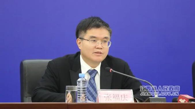 今天,我们专门邀请到省民政厅党组成员,副厅长张福庆先生,省交通运输