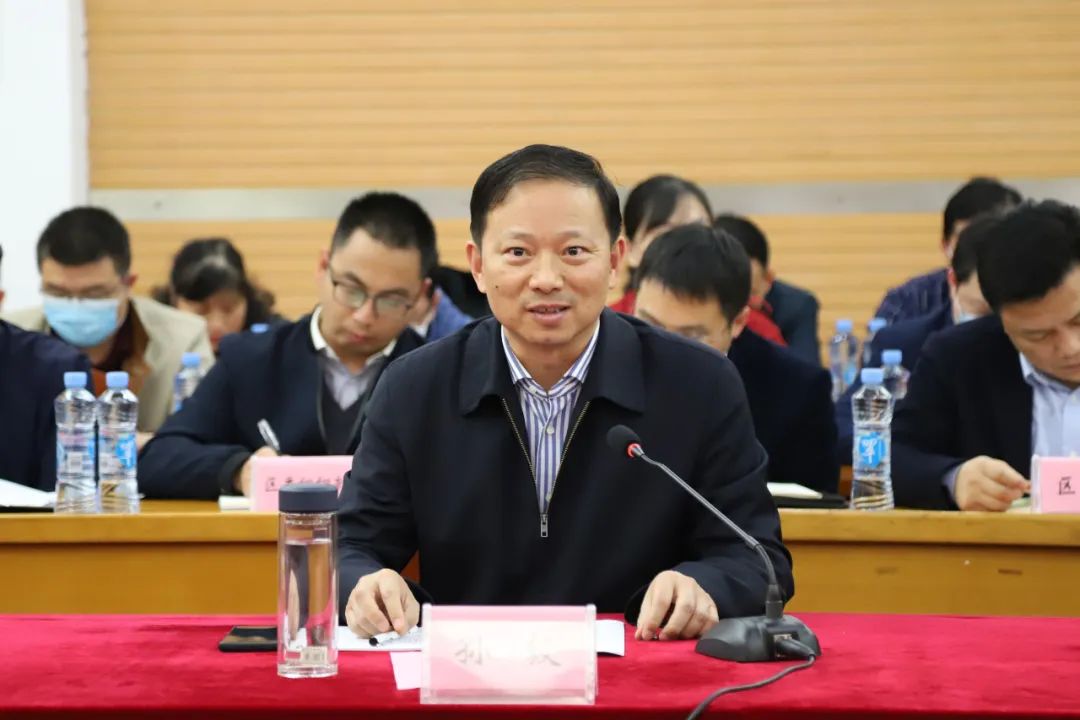 青云谱区2020年度党政领导干部履行教育职责实地核查工作反馈会召开