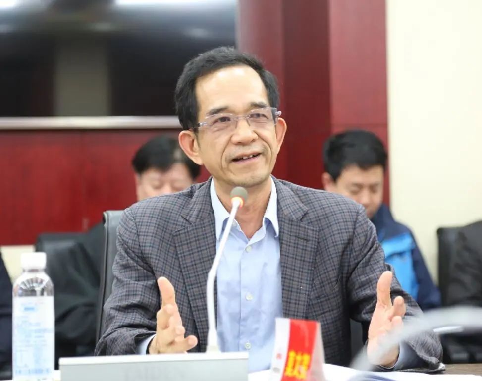 莫文贺提出工作要求