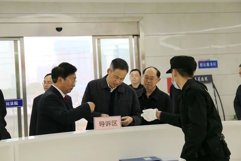 市中级人民法院党组书记,院长武星,县委副书记,县委政法委书记陈万林