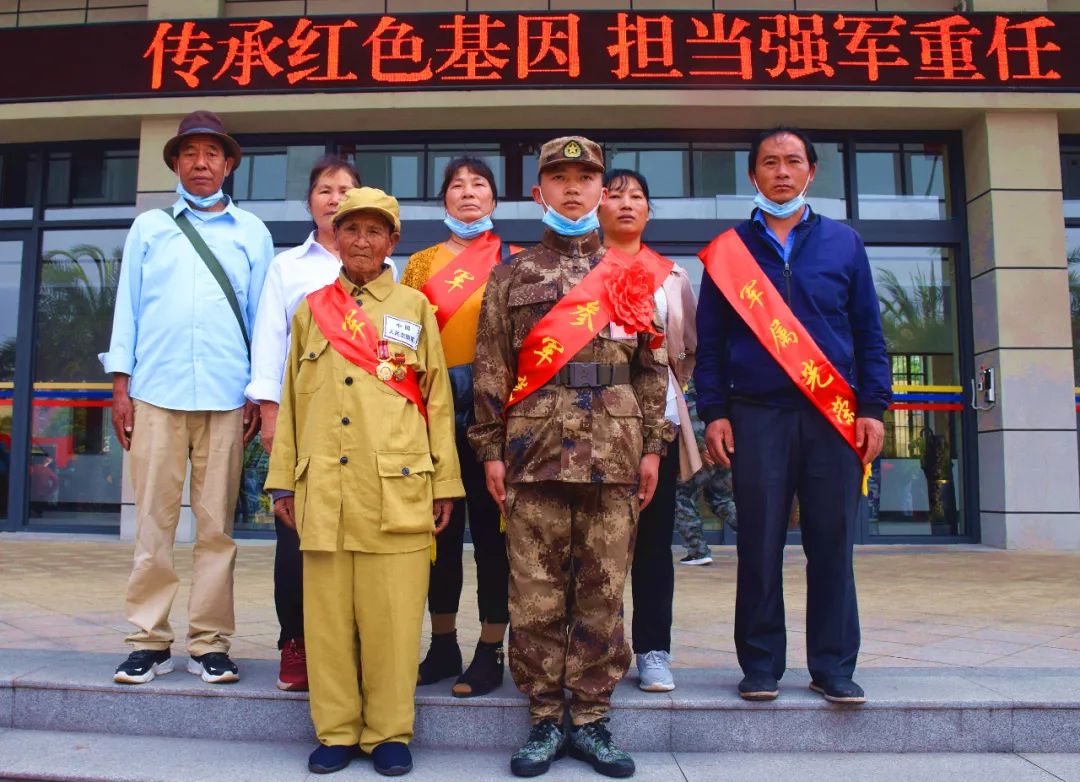 记者:张哲心 通讯员:赵树龙 文/图原标题《红色基因代代