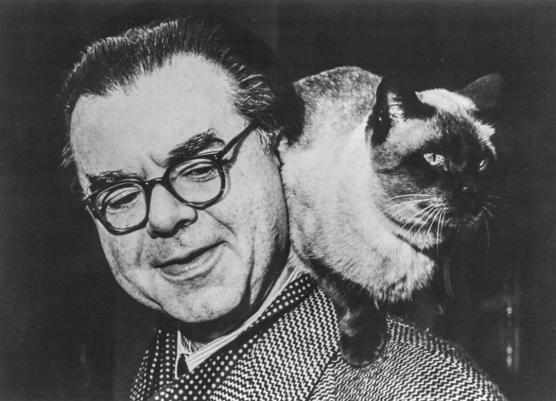 摘下安德鲁·洛伊德·韦伯的"面具"