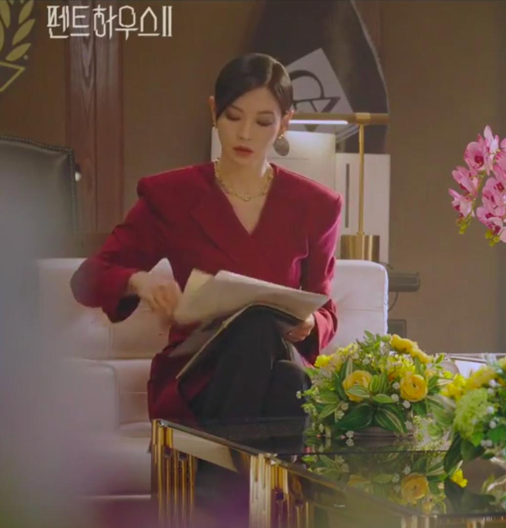 顶楼的女人们用百元平价货搭配大牌也能穿出财阀千金的豪气