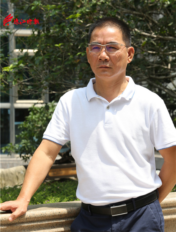关杰初的为人在九江乡亲中无不交口称赞.