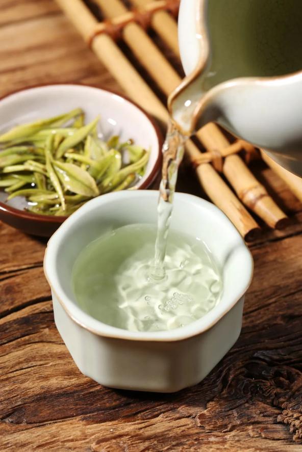 来江宁闻一闻春天第一缕茶香