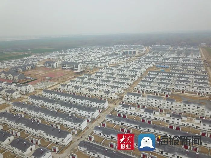 自3月18日起,菏泽市东明县沙窝3号村台正式启动搬迁入住,沙窝镇徐炉村