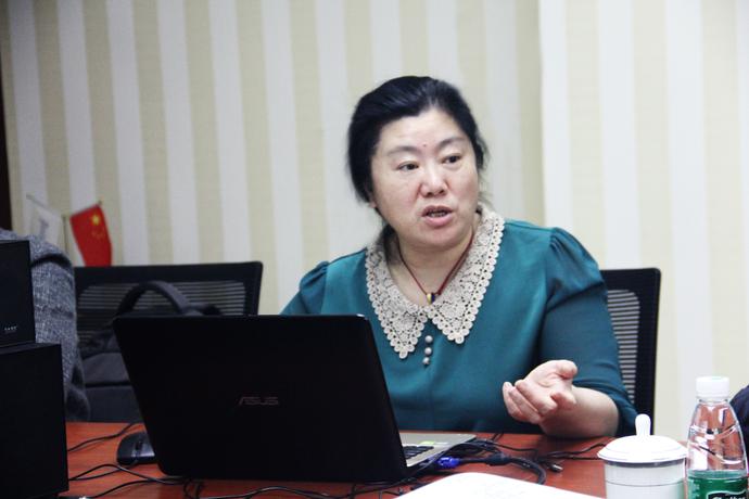 胡丽娜教授分享了医院与锦波合作八年以来的胶原蛋白基础研究及临床