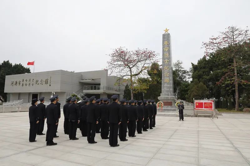 【党史学习教育】市公安局组织党员民警代表到市烈士陵园开展革命传统