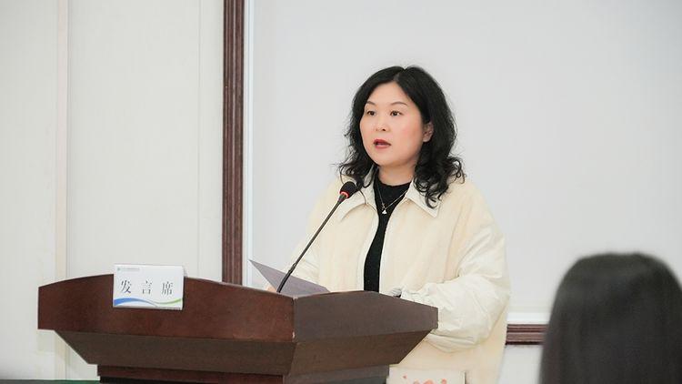 仪式由长沙水业集团人力资源部部长李艳主持.