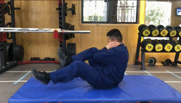 春天到了该减肥啦快跟着蓝朋友一起动起来