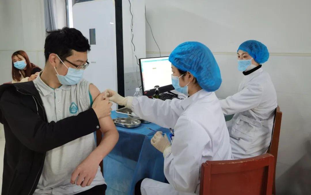 全体武大人你打了疫苗吗