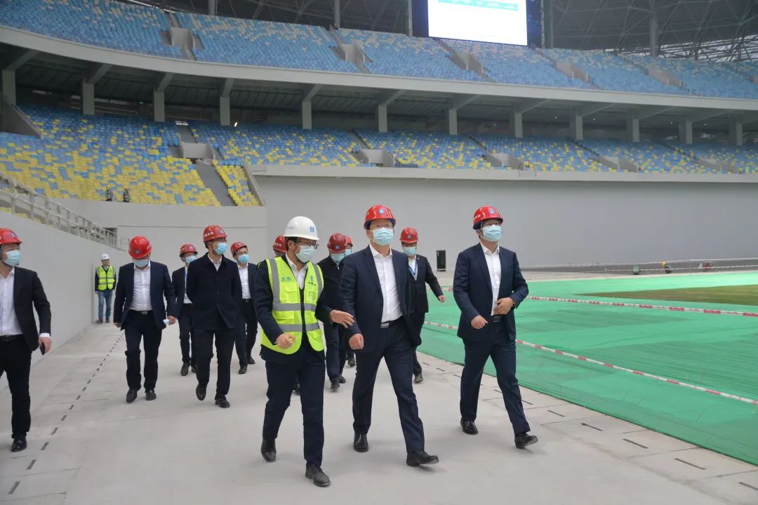 中建八局党委副书记总经理章维成赴西南公司调研