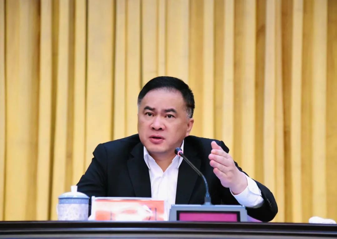 王宗明讲党课淬炼一支信得过靠得住能放心的新府城政法队伍