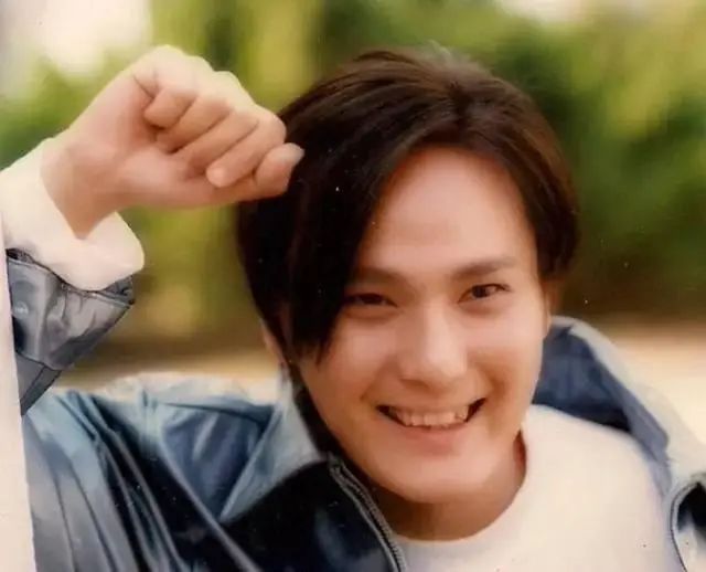 张信哲昔日情歌王子