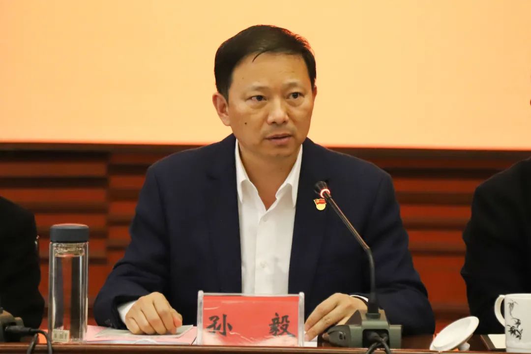 党史学习教育走进红色场馆区委理论学习中心组党史学习