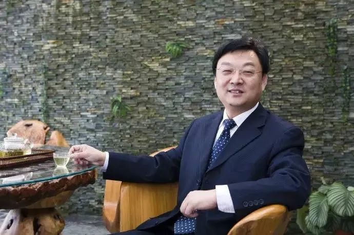 a股最年轻董事长之一95后实控人亲自掌舵保龄宝