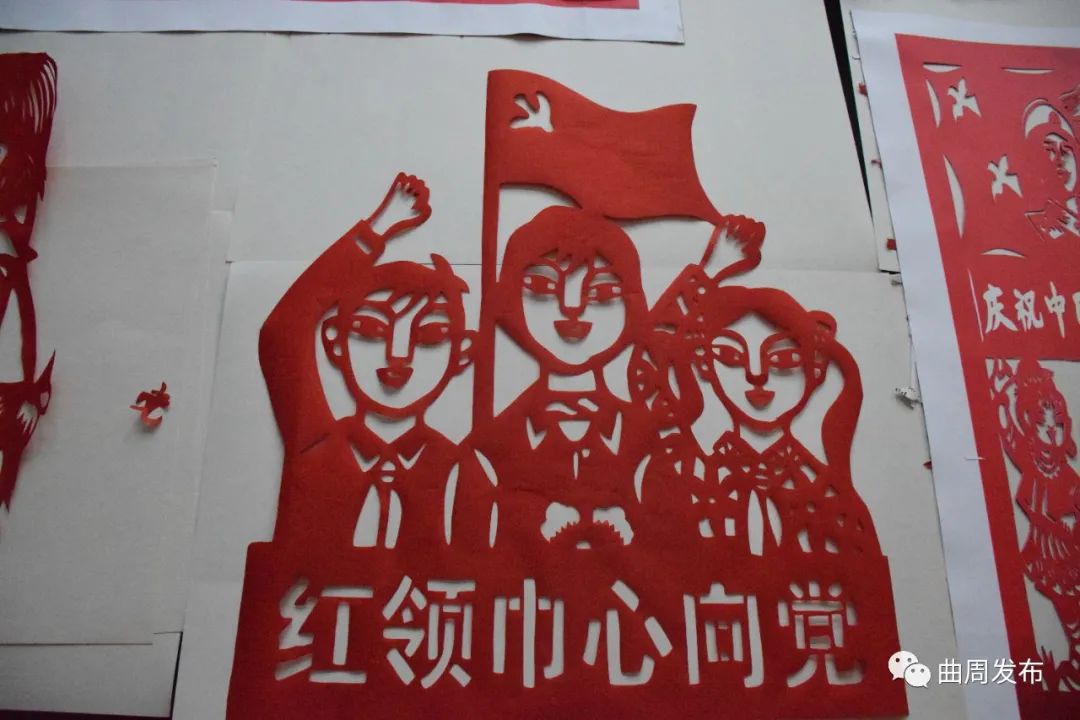 学党史悟思想办实事开新局十米剪纸致敬党的百年历程