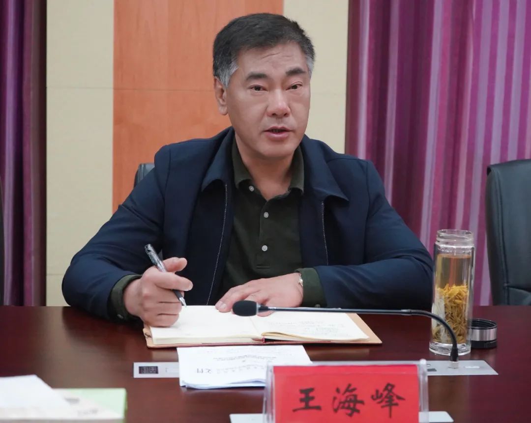 队伍教育整顿领导小组办公室副主任王海峰率县政法教育整顿调研指导组