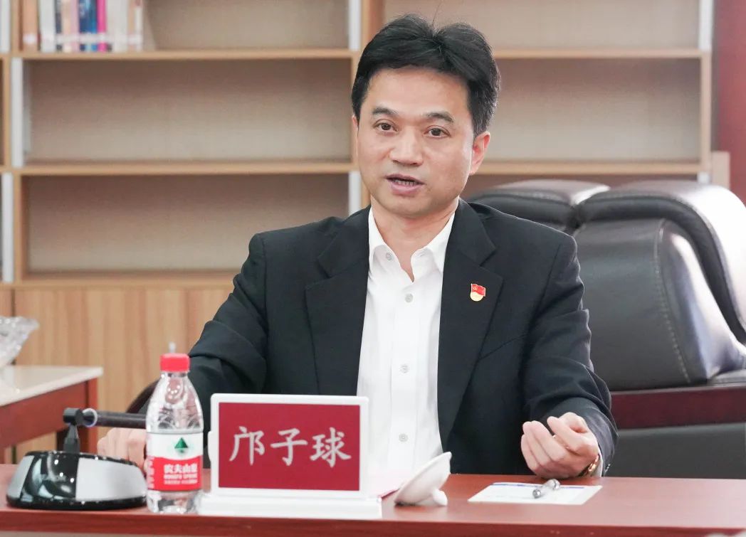 开门纳谏11位人大代表司法监督员走进东莞第三法院