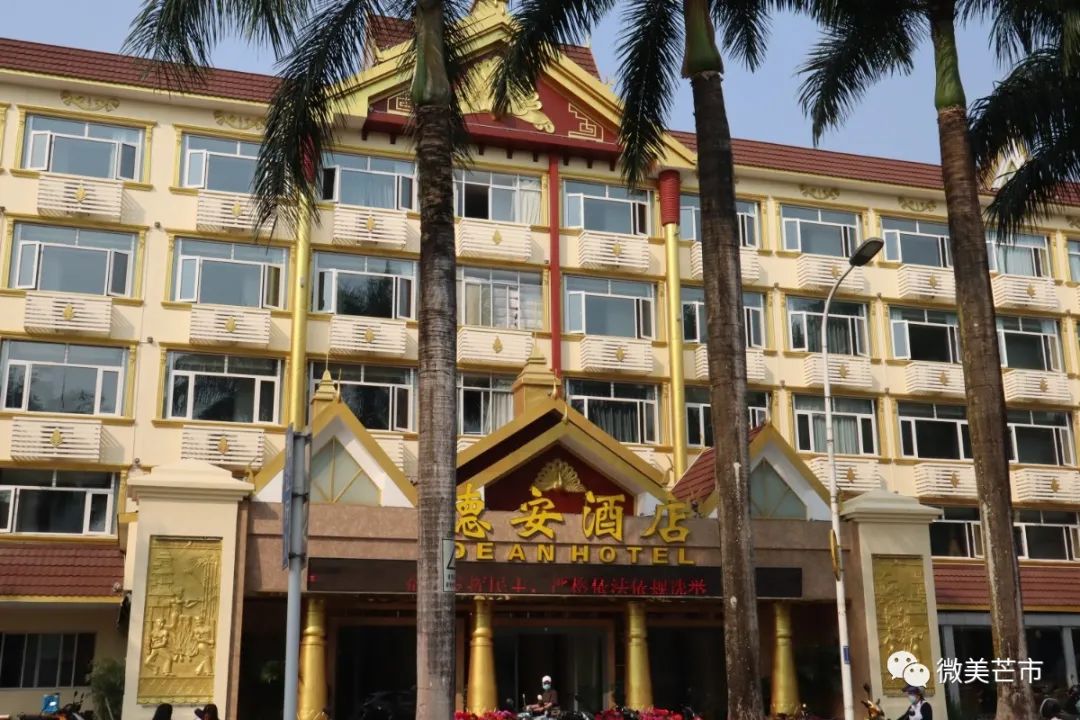 美容亮化除险加固芒市沿街建筑的小手术