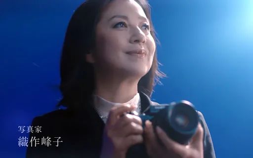 织作峰子1977年的miss nippon冠军手塚圭子，从东京大学医学博士毕业后，致力