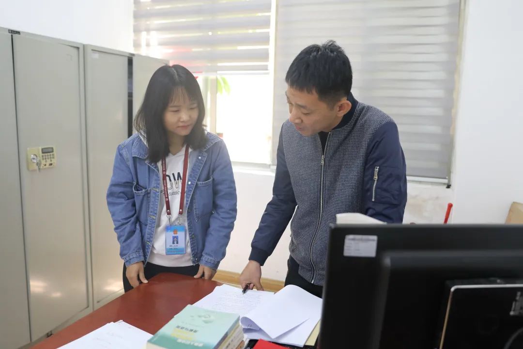丰泽法院积极开展跟班先进结对子活动