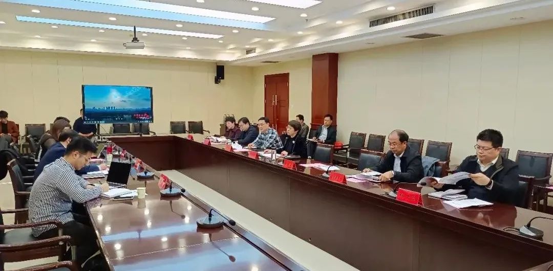 3月24日-25日,县委书记李凡,县长尹丽龙,县领导郑军旗,刘伟,李岩涛,牛