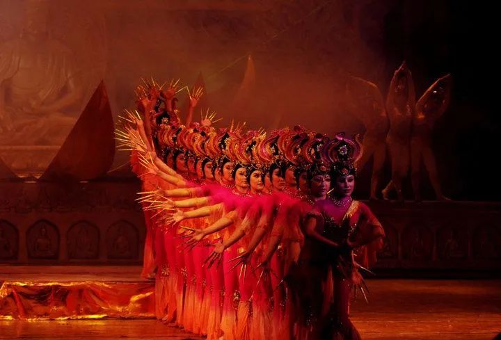 曼妙无比的敦煌舞越看越像诗