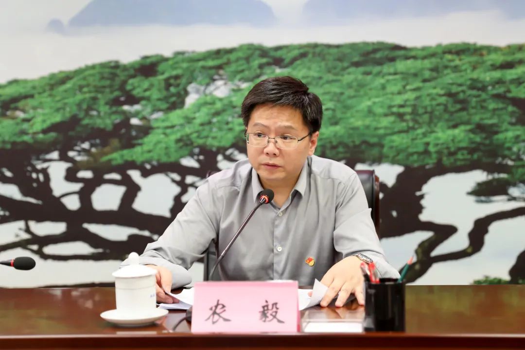 我市对20名市直单位党组(党委)负责人进行集体约谈