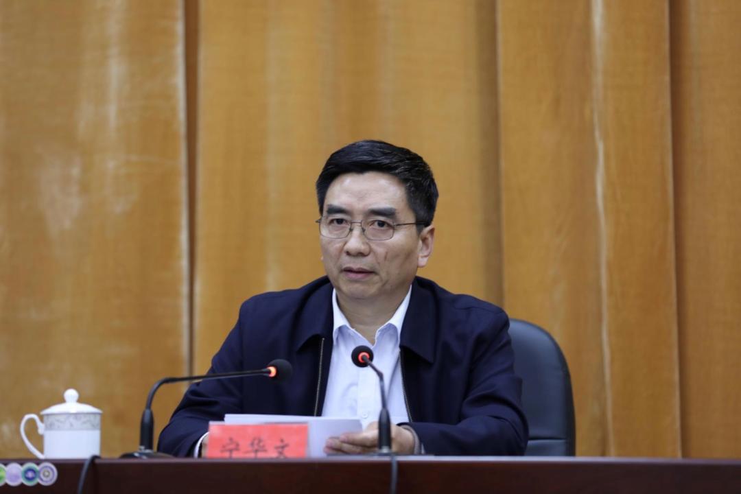 卫鹏,李雪琴,曹峰,杨伟,钟立琰,王金祥参加.