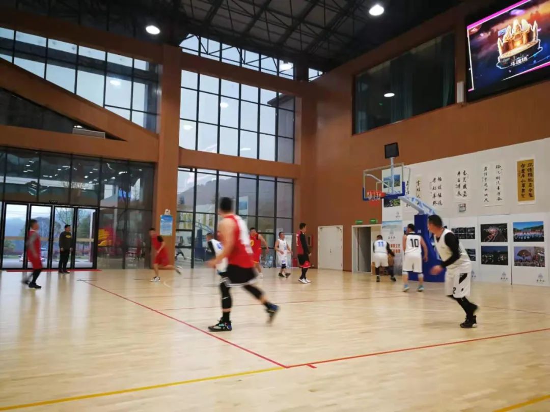 3月23日,庆祝建党100周年气排球邀请赛3月20日咸安区实验德胜俱乐部vs