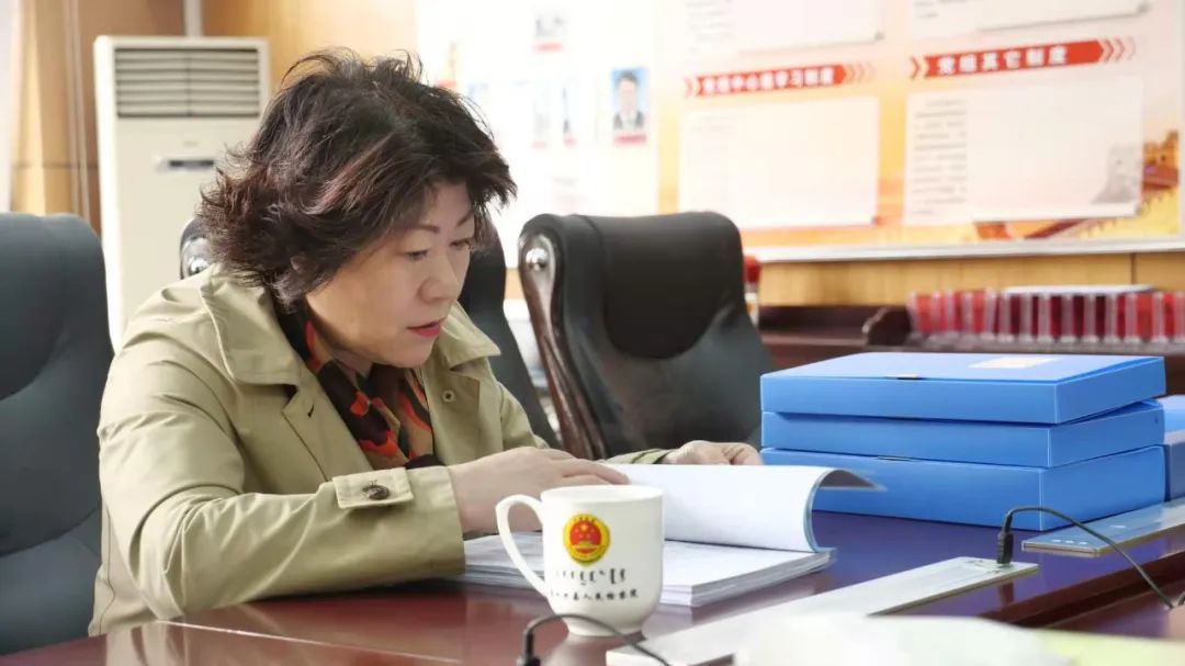 云霖琼暗访县政法队伍教育整顿工作