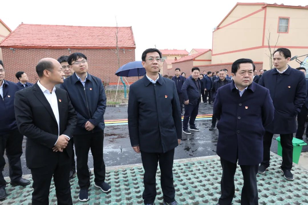 满屏都是奋进的力量这场项目建设大比拼够燃